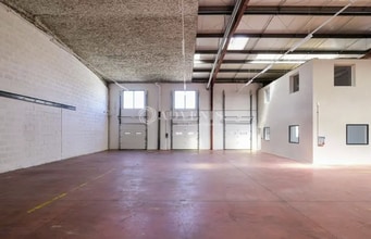 Industrial in Corbas for lease Interior Photo- Image 2 of 6