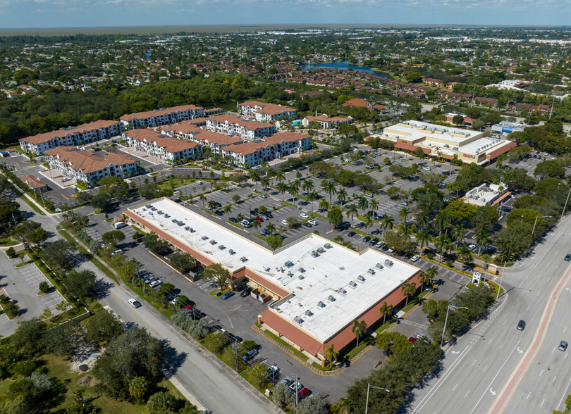 4117-4385 N Pine Island Rd, Sunrise, FL à louer - Photo du b timent - Image 3 de 4