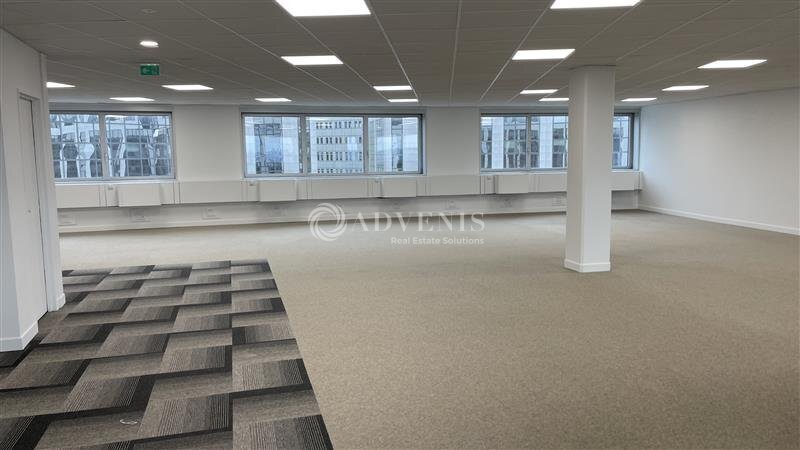 Office in Noisy-le-Grand for lease - Building Photo - Image 1 of 10