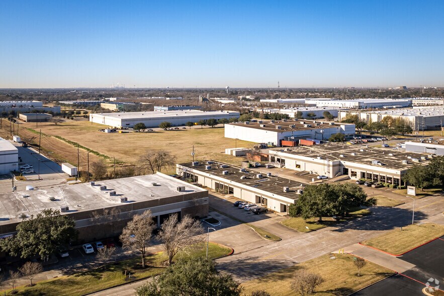 4111 Greenbriar Dr, Stafford, TX à louer - Aérien - Image 2 de 2
