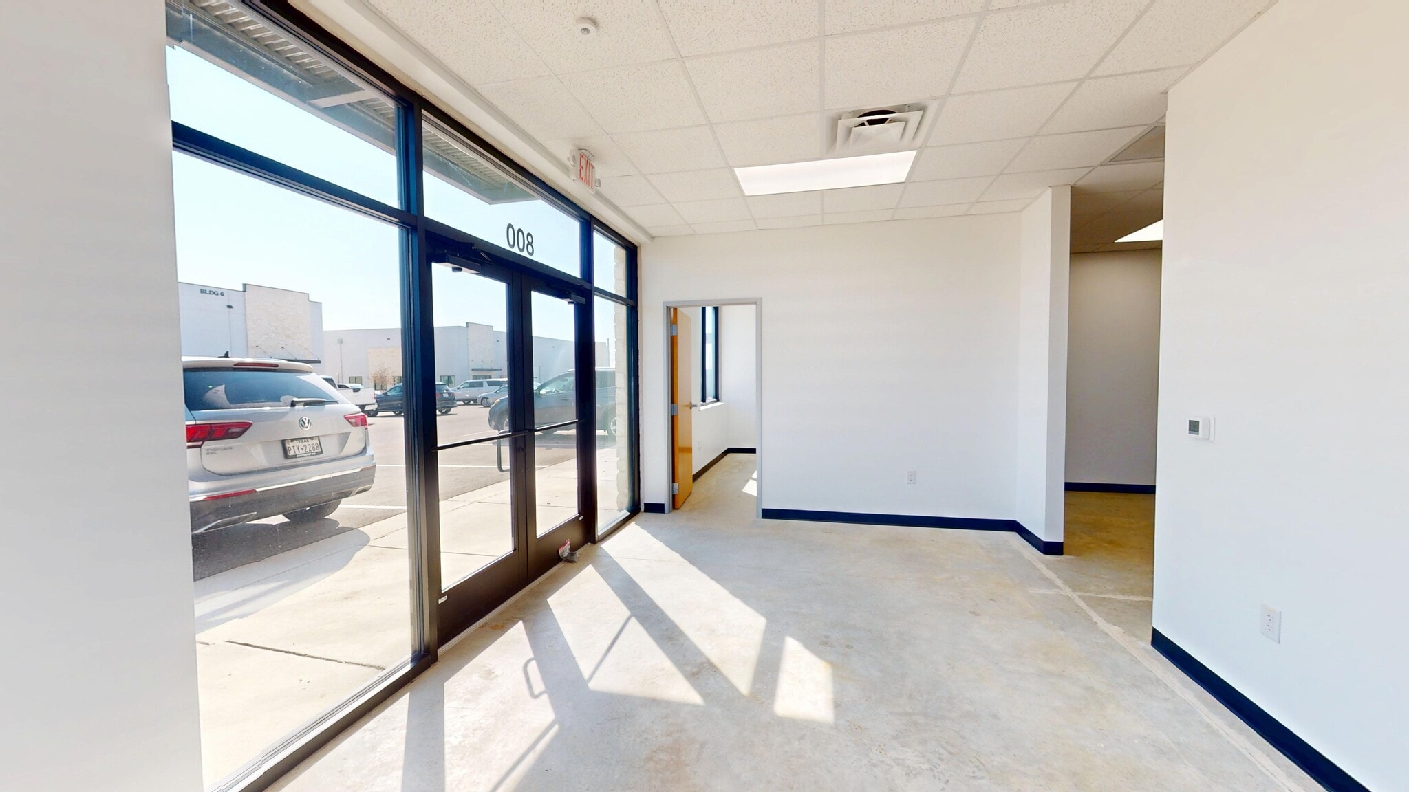 2500 NE Inner Loop, Georgetown, TX for lease Interior Photo- Image 1 of 7