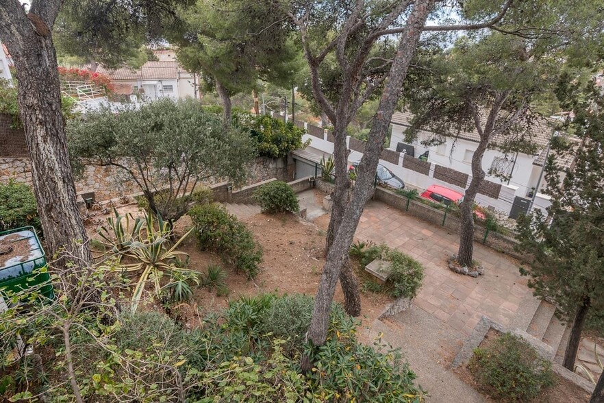 Passeig de Ronda, 7, Castelldefels, Barcelona à vendre - Photo du bâtiment - Image 1 de 6