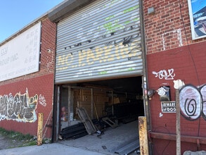 3149 Higgins St, Flushing, NY à louer Photo intérieure- Image 1 de 6