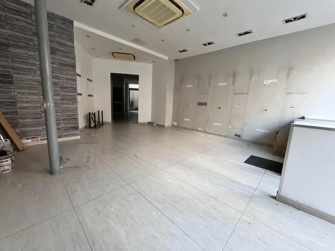 37 Avenue De Villiers, Paris for lease Building Photo- Image 1 of 6