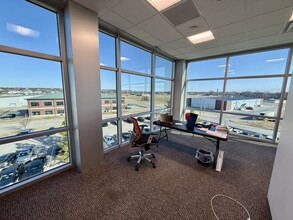 244 S Gateway Pl, Jenks, OK for lease Interior Photo- Image 1 of 15