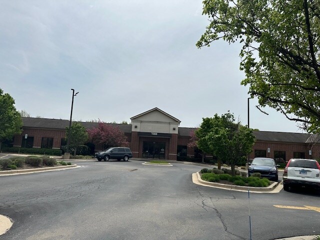 7000 Caton Farm Rd, Plainfield, IL à louer - Photo du bâtiment - Image 2 de 38