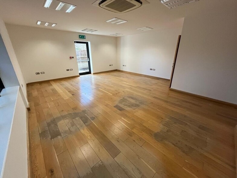 Old Ipswich Rd, Ardleigh for lease - Building Photo - Image 3 of 21