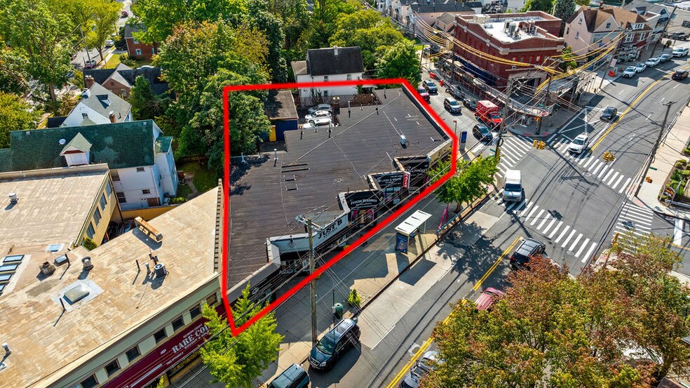 1572-1584 Richmond Rd, Staten Island, NY à vendre - Photo du bâtiment - Image 3 de 17