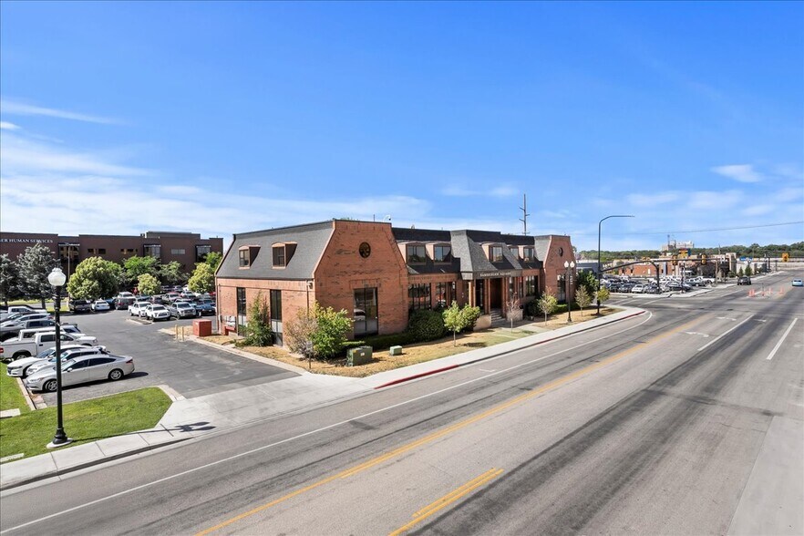 205 26th St, Ogden, UT à louer - Photo du bâtiment - Image 3 de 19