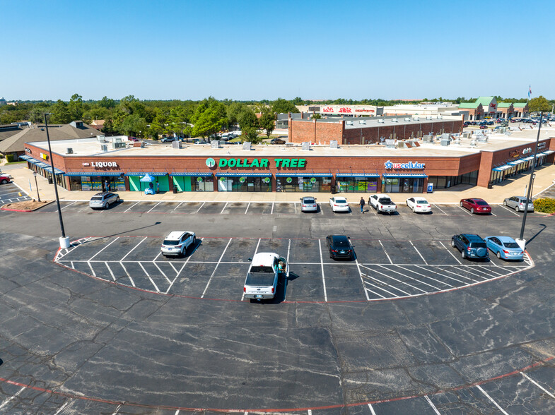 101 N Douglas Blvd, Midwest City, OK for lease - Building Photo - Image 3 of 5