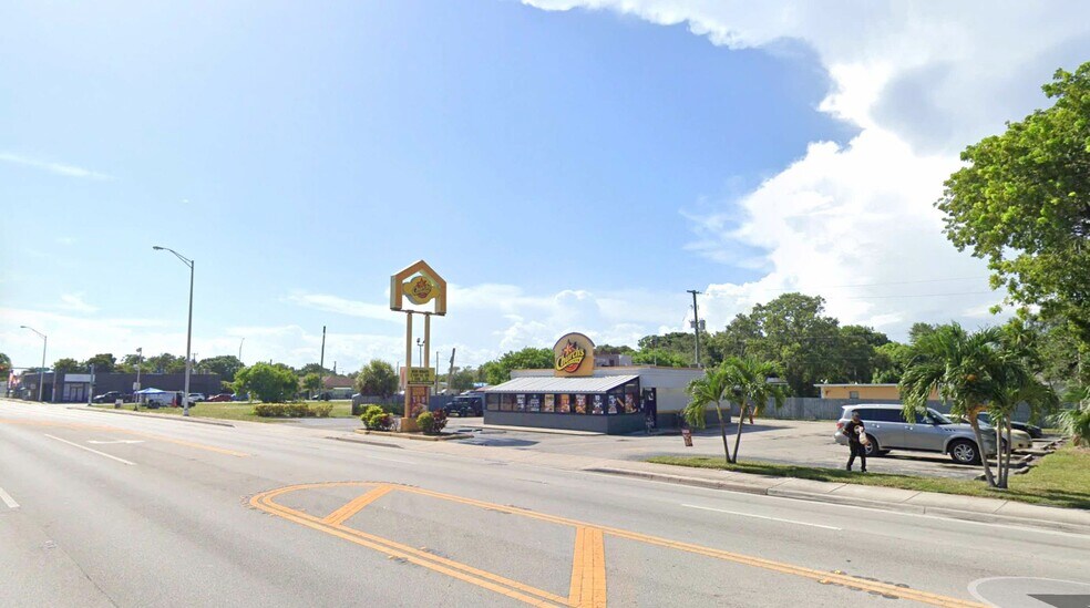 1155 NW 54th St, Miami, FL à vendre - Photo du bâtiment - Image 2 de 7