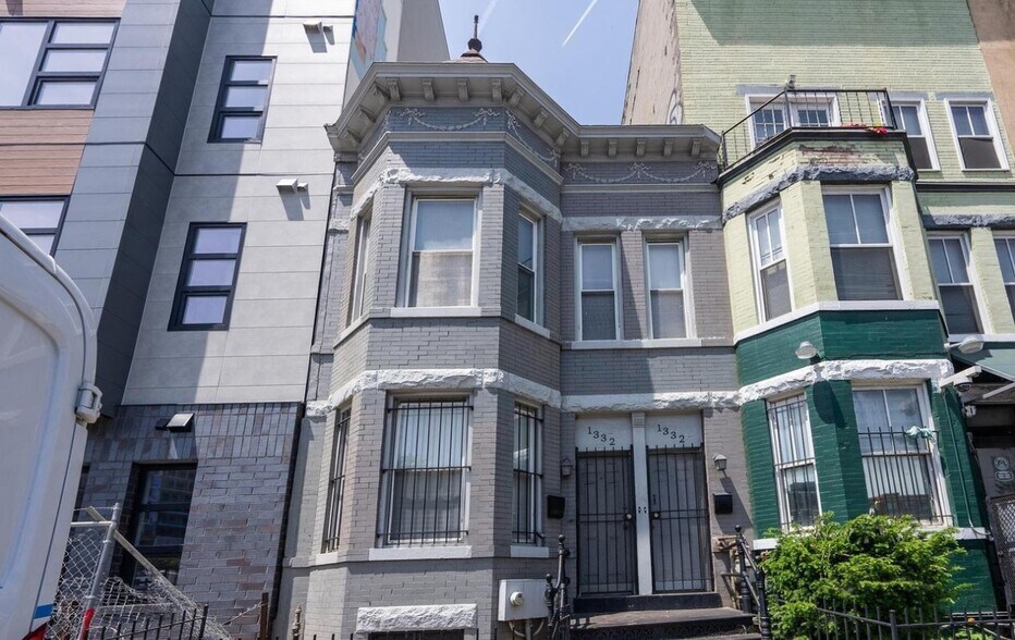 1332 N Capitol St NW, Washington, DC à vendre - Photo du bâtiment - Image 2 de 5