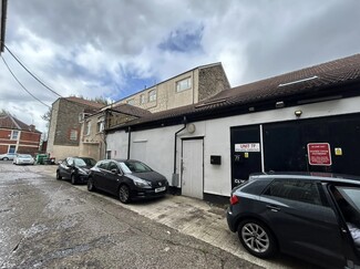 Plus de détails pour Parnall Rd, Bristol - Industriel à vendre