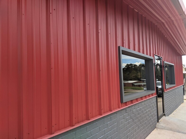 2053 Highway 10, Jackson, LA à vendre - Photo du bâtiment - Image 2 de 10