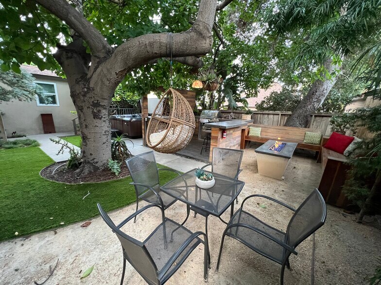 942 23rd St, San Diego, CA à vendre - Photo du bâtiment - Image 3 de 14
