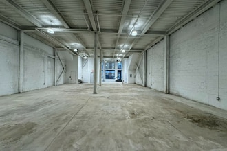 57 N 9th St, Brooklyn, NY à vendre Photo intérieure- Image 2 de 2