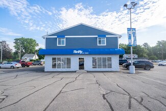 Plus de détails pour 300 E Main St, Westfield, MA - Commerce de détail à vendre