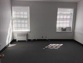 141 S Main St, Beacon Falls, CT for lease Interior Photo- Image 1 of 4