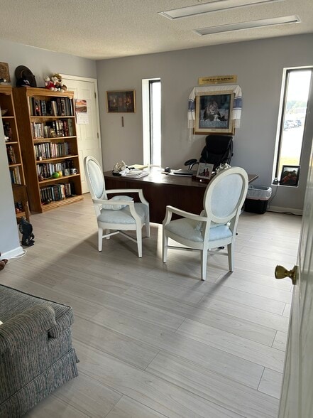 111 Industrial Way SW, Cleveland, TN for sale - Building Photo - Image 2 of 6