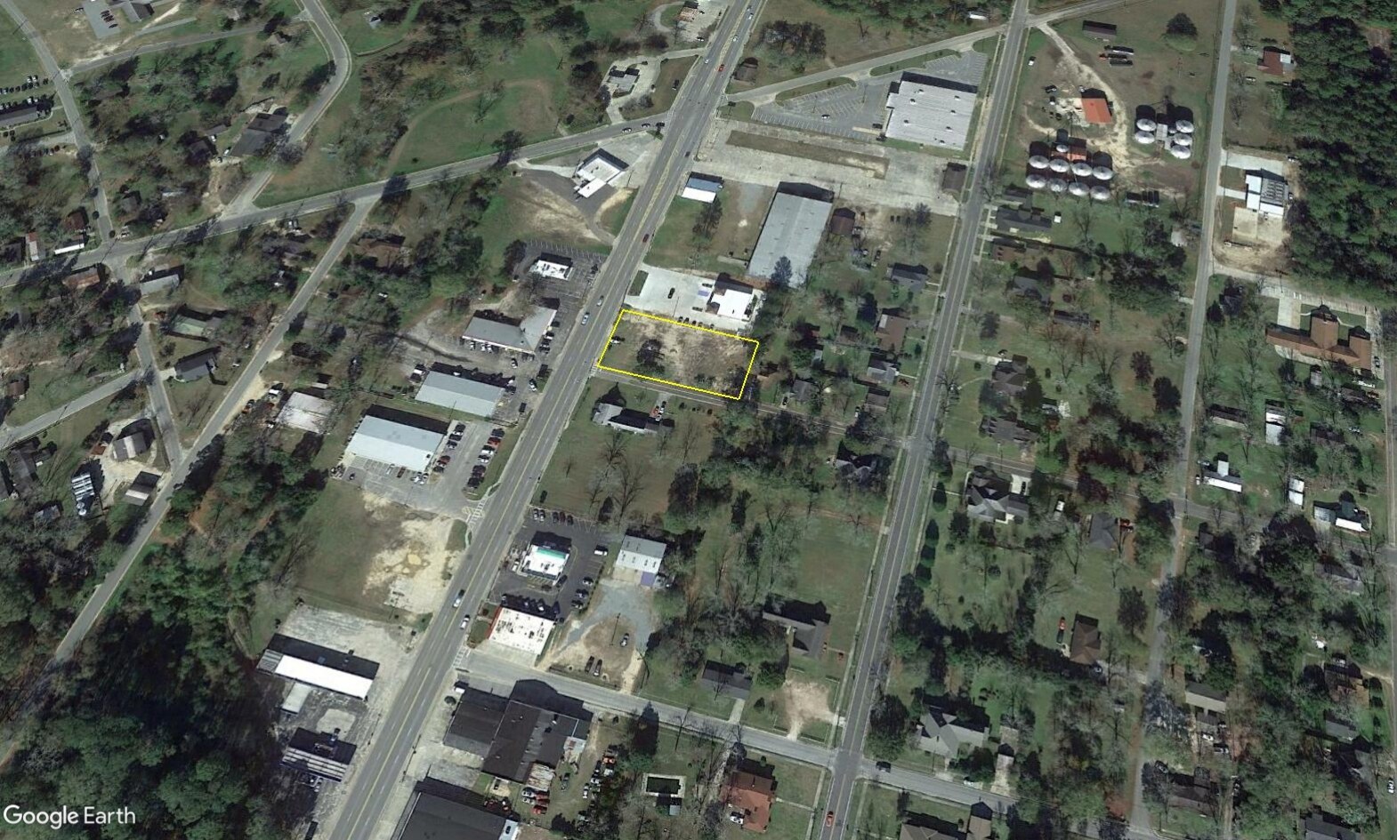 501 N Veterans Blvd, Glennville, GA à louer Photo du bâtiment- Image 1 de 2