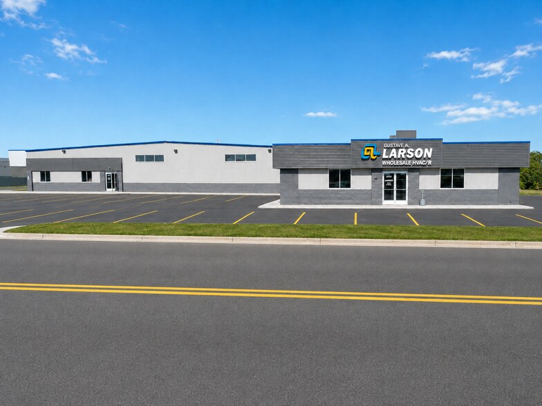 2600 S Ashland Ave, Green Bay, WI à louer - Photo du bâtiment - Image 1 de 1