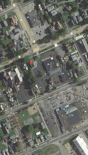 1029 Liberty St, Franklin, PA à vendre - Photo du bâtiment - Image 3 de 3