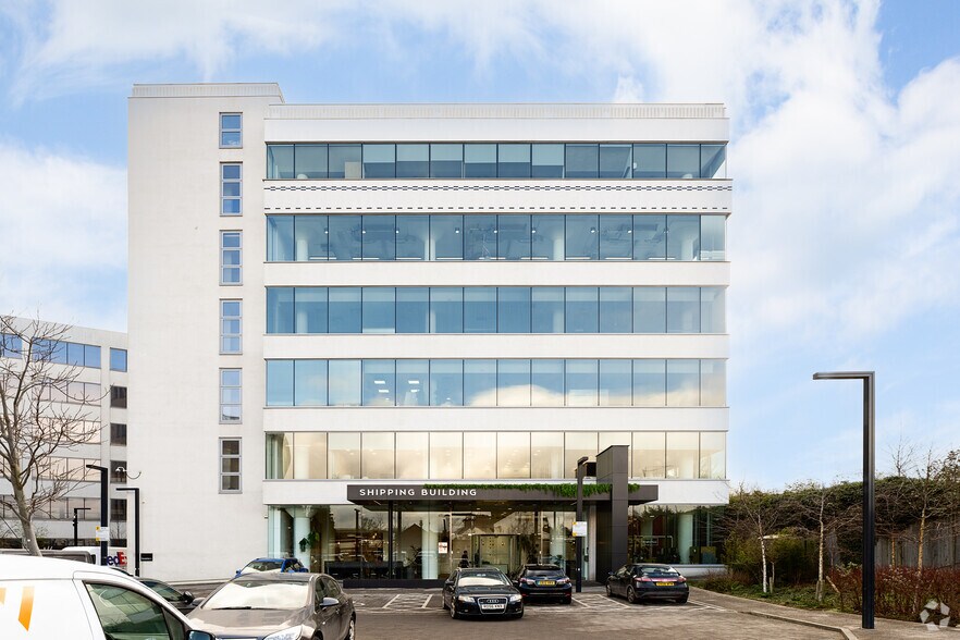 252-254 Blyth Rd, Hayes à louer - Photo du bâtiment - Image 2 de 3
