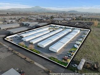 More details for 6453 Crater Lake Hwy, Central Point, OR - Specialty for Sale