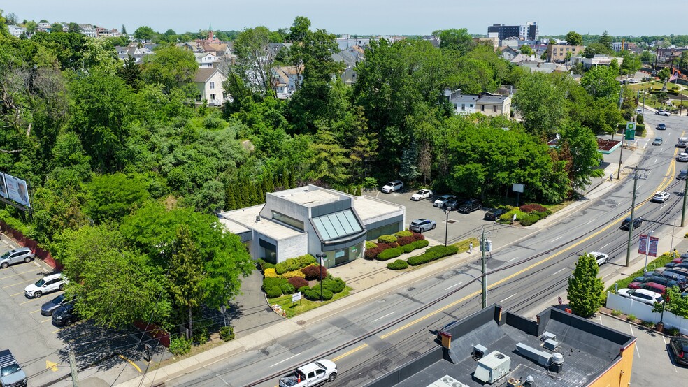 250 Boston Post Rd, Port Chester, NY for sale - Building Photo - Image 2 of 3