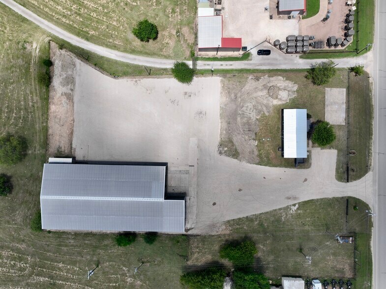 4528 S Interstate 35, Alvarado, TX à louer - Photo du bâtiment - Image 3 de 13