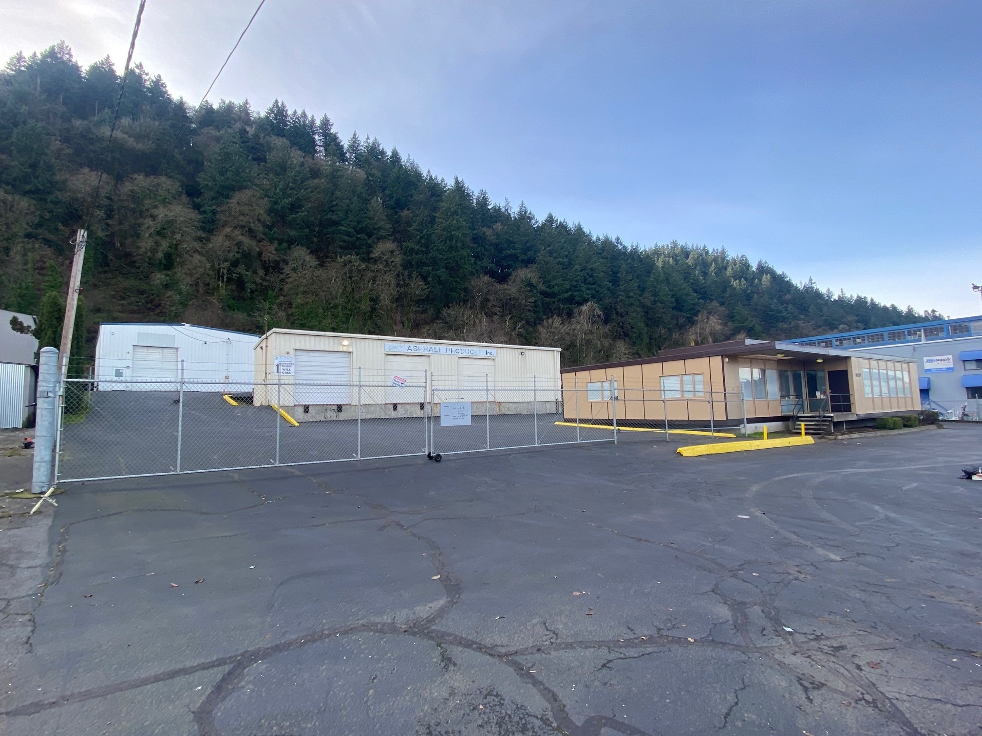 3537 NW St Helens Rd, Portland, OR for lease Primary Photo- Image 1 of 16