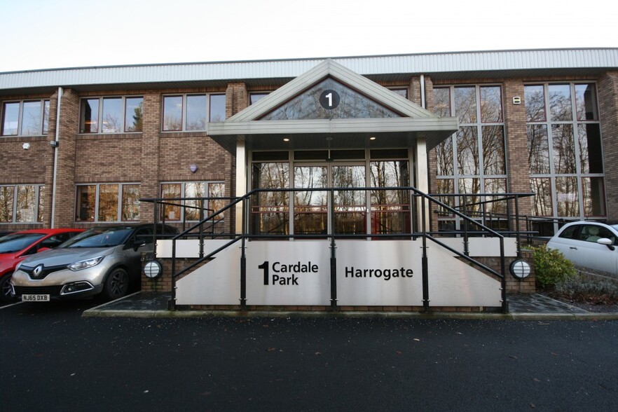 1 Cardale Park, Harrogate à louer - Photo du bâtiment - Image 2 de 2