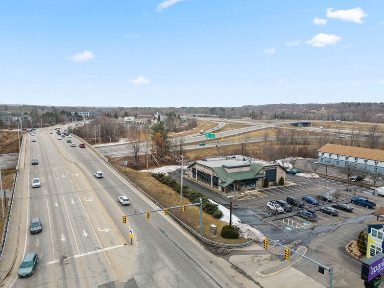 465 Maine Mall Rd, South Portland, ME à louer - Photo du bâtiment - Image 2 de 9