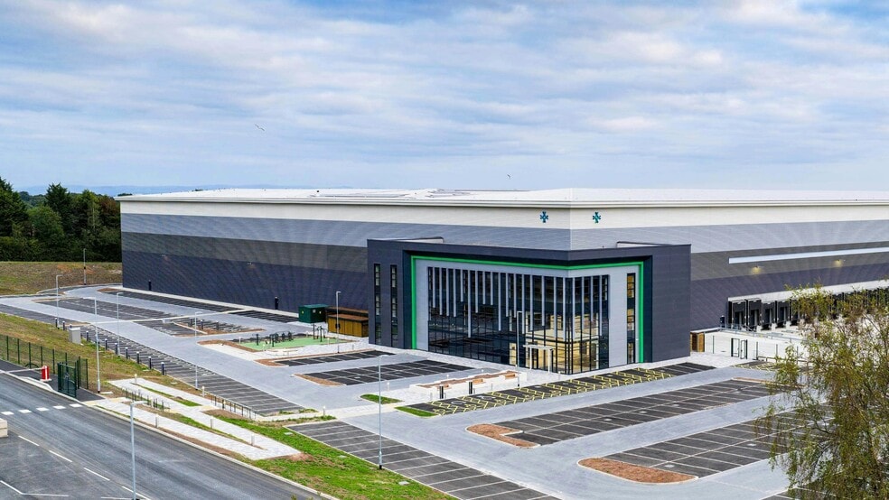 330 Lester Rd, Manchester for lease - Building Photo - Image 3 of 3