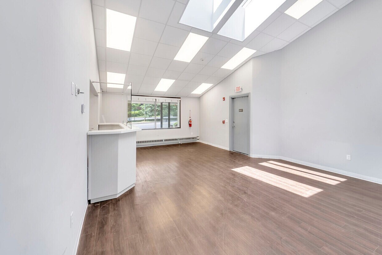 101-105 Dutch Hill Rd, Orangeburg, NY 10962 - Unit 107 -  - Interior Photo - Image 1 of 17