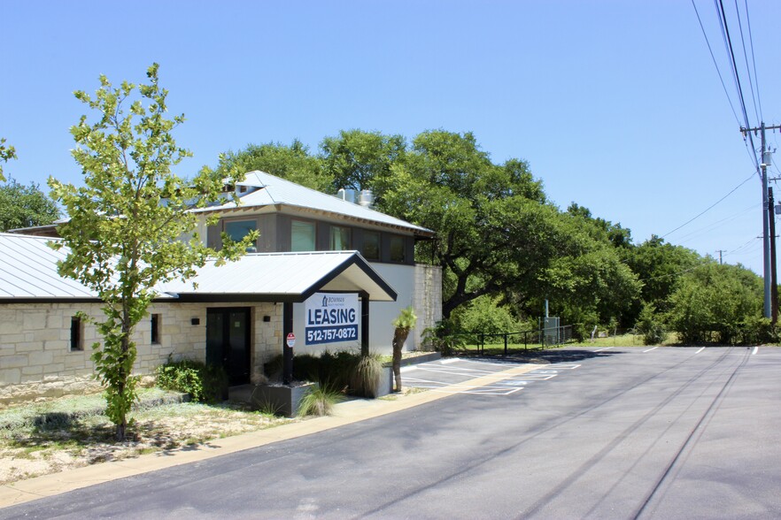 18800 Hamilton Pool Rd, Dripping Springs, TX for lease - Building Photo - Image 3 of 9