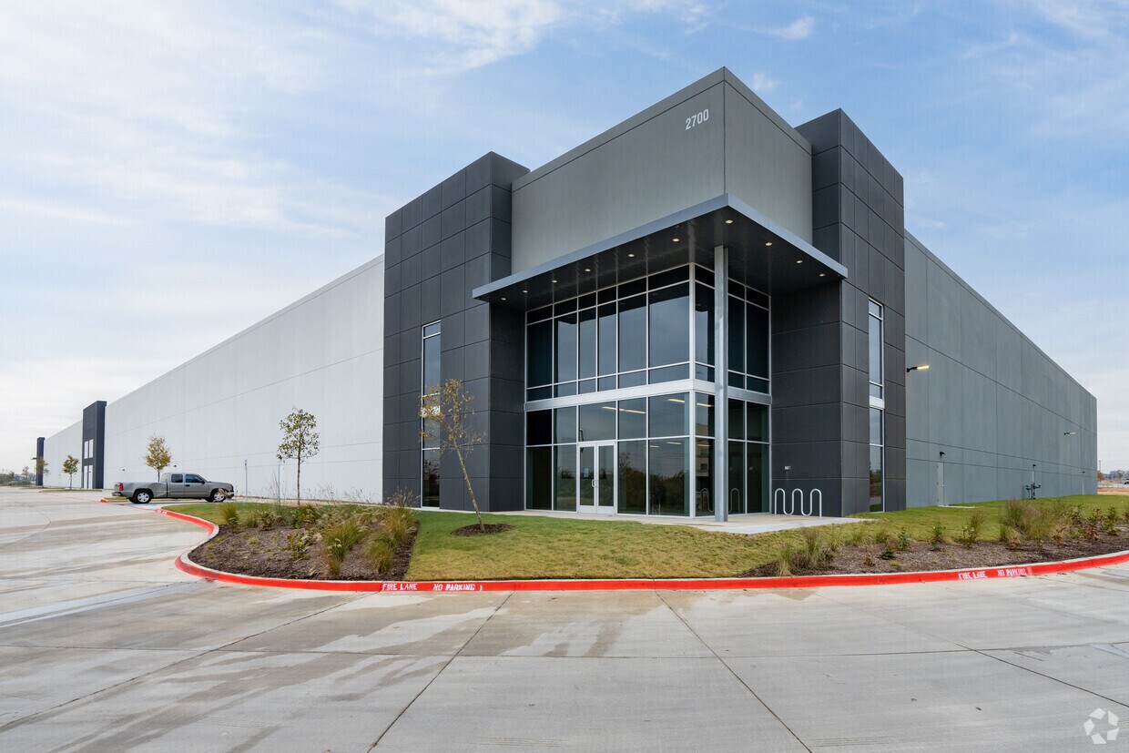 2800 Lovett Ave, Fort Worth, TX à louer Photo du bâtiment- Image 1 de 4