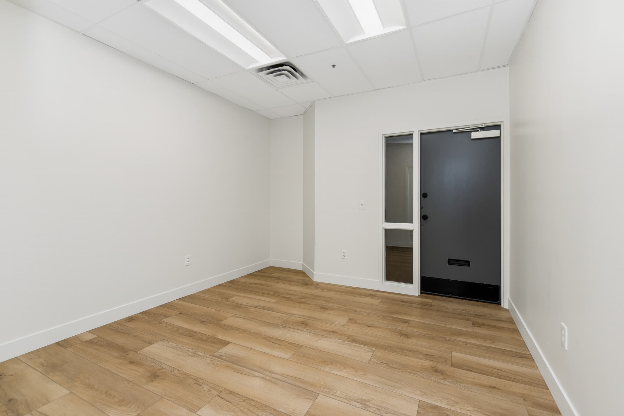 1300-1414 Foothill Dr, Salt Lake City, UT for lease Interior Photo- Image 1 of 6