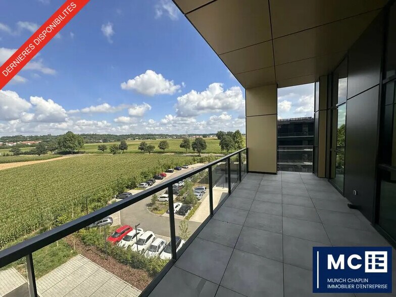 Office in Schiltigheim for lease - Building Photo - Image 1 of 10