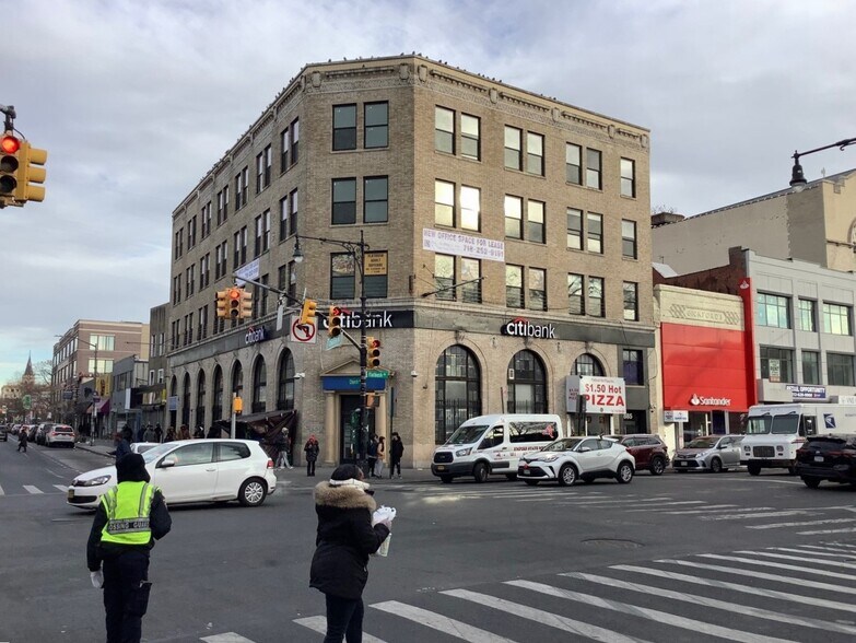 885 Flatbush Ave, Brooklyn, NY for lease - Building Photo - Image 1 of 16