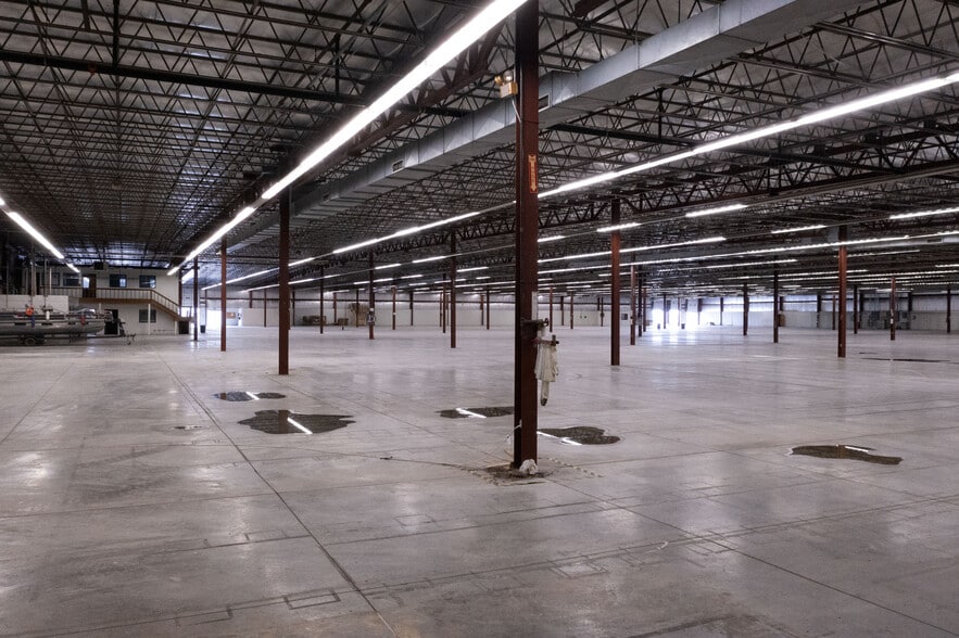 803 SW Lorraine St, Leon, IA à vendre - Photo du bâtiment - Image 2 de 6