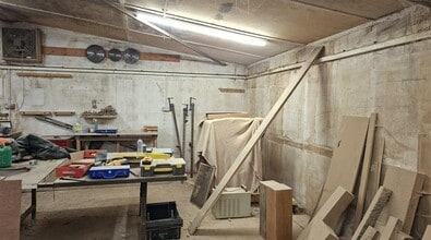 The Willows, Ironstone Lane, Waltham On The Wolds for lease Interior Photo- Image 2 of 3