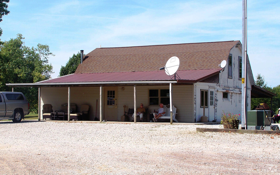 8866 Sportsman Club Rd, Johnstown, OH for sale - Primary Photo - Image 1 of 1