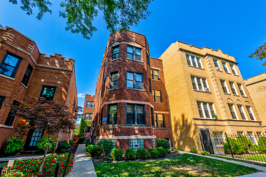 2030-2032 W Berwyn Ave, Chicago, IL for sale - Building Photo - Image 1 of 1