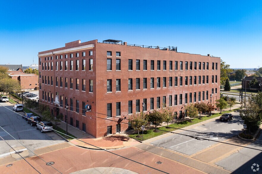 1330 Dolman St, Saint Louis, MO à vendre - Photo principale - Image 1 de 1