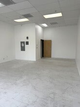 10118 San Fernando Rd, Pacoima, CA for sale Interior Photo- Image 2 of 2