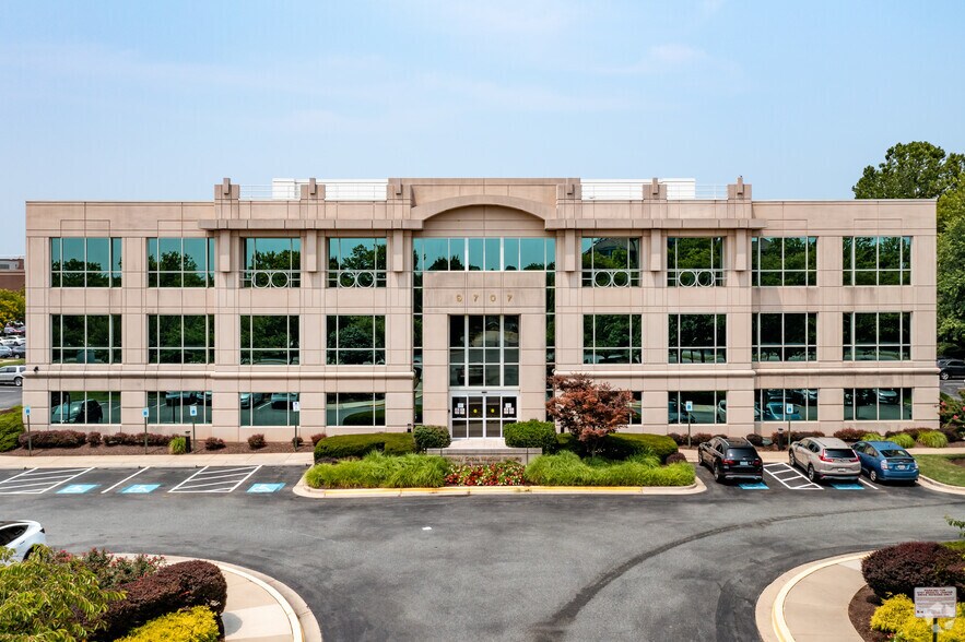 9707 Medical Center Dr, Rockville, MD à louer - Photo du bâtiment - Image 2 de 4