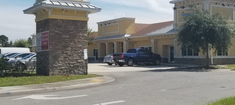 100 Center Creek Dr, Saint Augustine, FL for lease - Primary Photo - Image 1 of 9