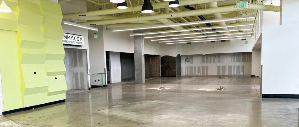 7141-7155 Santa Monica Blvd, West Hollywood, CA for lease - Building Photo - Image 3 of 9