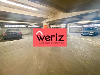 Plus de détails pour Local d'activités à louer